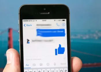 തുറുപ്പുചീട്ടായ ഫേസ്ബുക്ക് ചാറ്റുകൾ ഡിലീറ്റായി പോയോ ?വഴിയുണ്ടേ…..