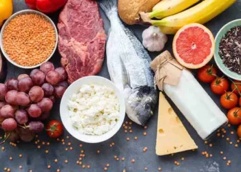 ഭക്ഷണം വിഷമാകും; ഇവ ഒരുമിച്ച് കഴിക്കാനേ പാടില്ലേ..ആയുർവേദം പറയുന്നത് ശ്രദ്ധിക്കൂ