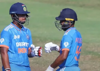 എന്തിനും റെഡി ആയിരിക്കുക, ബിസിസിഐയുടെ പുതിയ തന്ത്രത്തിന് കൈയടി; അണിയറയിൽ ഒരുക്കുന്നത് വമ്പൻ അസ്ത്രത്തെ