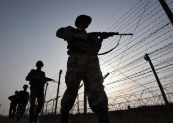 വെടിനിർത്തൽ കരാർ ലംഘിച്ച് പാകിസ്താൻ ; പൂഞ്ചിലെ നിയന്ത്രണരേഖയിൽ വെടിവെപ്പ് ; തിരിച്ചടിച്ച് ഇന്ത്യൻ സൈന്യം