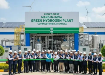 ചരിത്രനേട്ടവുമായി ദീൻദയാൽ തുറമുഖ അതോറിറ്റി ; തറക്കല്ലിട്ട് നാലുമാസത്തിനുള്ളിൽ ഇന്ത്യയിലെ ആദ്യ മെയ്ക്ക്-ഇൻ-ഇന്ത്യ ഗ്രീൻ ഹൈഡ്രജൻ പ്ലാന്റ് പ്രവർത്തനസജ്ജം