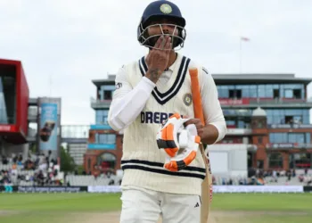 ഇപ്പോഴത്തെ പിള്ളേർ കൊള്ളാം എന്താ കളി, ഇത് പോലെ ഒന്ന് ഇന്ത്യൻ ക്രിക്കറ്റ് ചരിത്രത്തിൽ ആദ്യം, കൈയടിച്ച് ആരാധകർ