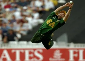 എന്റമ്മോ ഇതൊക്കെ എന്തൊരു ജിന്നാണ് ഭായ്, സബ് ആയി വന്ന് മാൻ ഓഫ് ദി മാച്ച് തൂക്കാൻ പറ്റുമോ സക്കീർ ഭായിക്ക്; ബട്ട് ഐ ക്യാൻ