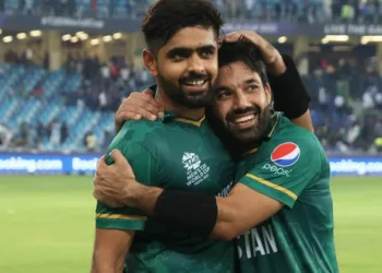 ASIA CUP 2025:  ബാബറിനും റിസ്‌വാനും ഇനി ടിവിയിൽ ഏഷ്യാ കപ്പ് കാണാം, ഞെട്ടിച്ച് പാകിസ്ഥാന്റെ സ്‌ക്വാഡ് പ്രഖ്യാപനം; സീനിയർ താരങ്ങൾ പുറത്ത്