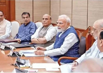 എണ്ണ വിപണന കമ്പനികൾക്ക് 30,000 കോടി രൂപയുടെ എൽപിജി സബ്‌സിഡി ; അംഗീകാരം നൽകി കേന്ദ്രമന്ത്രിസഭ