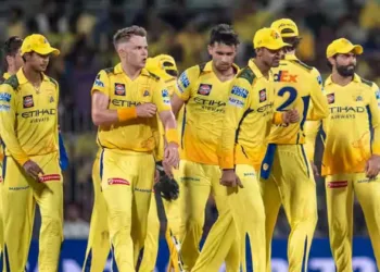 ചെന്നൈ ഇത് രണ്ടും കല്പിച്ചാണല്ലോ, ഡൽഹി ക്യാപിറ്റൽസ് താരം സിഎസ്കെ ക്യാമ്പിൽ പരിശീലനം നടത്തുന്ന ചിത്രങ്ങൾ വൈറൽ; നടക്കാൻ പോകുന്നത് വമ്പൻ ഡീലോ?