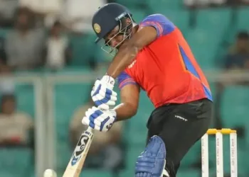 ബാറ്റ് ചെയ്തില്ലെങ്കിലും സഞ്ജു സാംസണ് ഇന്നലെ കിട്ടിയത് കൈയടി, ആ തീരുമാനം എന്തായാലും പൊളിച്ചു; ഇത് വലിയ സൂചന