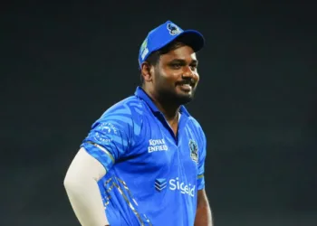 ഈ കണക്കിന് ആണെങ്കിൽ ഏഷ്യാ കപ്പ് ബെഞ്ചിൽ ഇരുന്ന് കാണാം, കിട്ടിയ അവസരത്തിൽ നിരാശപ്പെടുത്തി സഞ്ജു സാംസൺ; ഇനി അത് മാത്രം വഴി