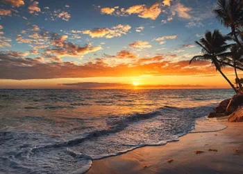 കടൽ കാണാൻ പോകാം…തീരത്തെത്തുമ്പോൾ സന്തോഷം വരുന്നതിന് പിന്നിലെ ശാസ്ത്രം…