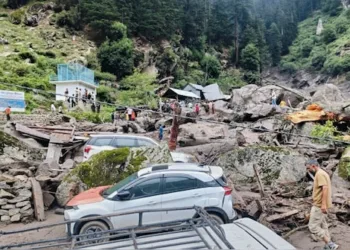 കിഷ്ത്വാർ മേഘവിസ്‌ഫോടനം ; മരണസംഖ്യ 50 കടന്നു ; നൂറിലേറെ പേർക്ക് ഗുരുതര പരിക്ക്