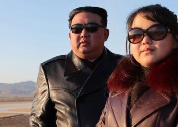 അന്താരാഷ്ട്ര വേദിയിൽ ആദ്യമായി കിം ജോങ് ഉന്നിന്റെ മകൾ ; ചൈനീസ് സൈനിക പരേഡിൽ അതിഥി ; തയ്യാറെടുപ്പ് കിമ്മിന്റെ പിൻഗാമിയാകാൻ