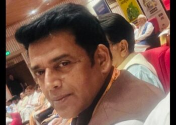 ബിജെപി എംപിമാരുടെ വർക്ക്ഷോപ്പ് ; അവസാനനിരയിലിരുന്ന് വീക്ഷിച്ച് പ്രധാനമന്ത്രി ; എംപി പങ്കുവച്ച ചിത്രം വൈറൽ