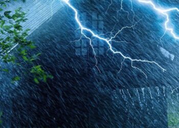 ശക്തമായ ഇടിമിന്നലിന് സാധ്യത ; കേരളത്തിൽ രണ്ട് ദിവസം ജാഗ്രത നിർദേശം ; 6 ജില്ലകളിൽ യെല്ലോ അലർട്ട്