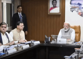 ഉത്തരാഖണ്ഡിന് ആശ്വാസവുമായി മോദി ; ദുരന്തബാധിത പ്രദേശങ്ങൾക്ക് 1200 കോടി രൂപയുടെ പാക്കേജ് ; മരിച്ചവരുടെ കുടുംബങ്ങൾക്ക് രണ്ട് ലക്ഷം രൂപ