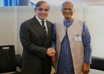 ഒന്നിച്ച് നിൽക്കണം ; ന്യൂയോർക്കിൽ പാകിസ്താൻ-ബംഗ്ലാദേശ് കൂടിക്കാഴ്ച ; സഹകരണം ശക്തിപ്പെടുത്തും