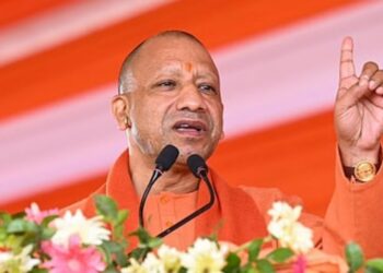 ‘ഉത്തർപ്രദേശ് ഭരിക്കുന്നത് ആരാണെന്ന് മൗലാന മറന്നു’ ; കലാപത്തിന് ശ്രമിച്ചാൽ ഭാവി തലമുറകൾ പോലും മറക്കാത്ത ഒരു പാഠം പഠിക്കേണ്ടി വരുമെന്ന് യോഗി ആദിത്യനാഥ്