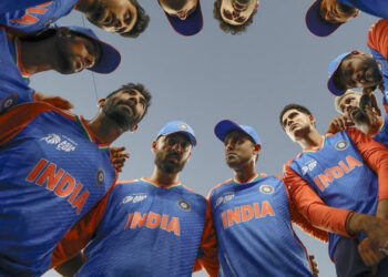 സഞ്ജുവിനും കുൽദീപിനും ഒന്നും അല്ല, കൈയടികൾ നൽകേണ്ടത് ബാറ്റിംഗിന് പോലും ഇറങ്ങാത്ത ആ താരത്തിന്; അവൻ ഞെട്ടിച്ചു: സുനിൽ ഗവാസ്കർ