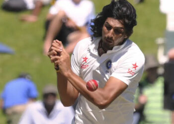 വേറെ ആര് ക്യാച്ച് വിട്ടാലും പ്രശ്നമില്ല, പക്ഷെ നീ അത് ചെയ്യരുത്; ഇഷാന്ത് ശർമ്മ അഥവാ ടീമിന് പാര; നാണക്കേടിന്റെ റെക്കോഡ്