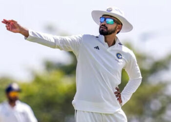 ആ താരത്തോട് ഒരു ഹായ് പറയാൻ ഞാൻ ഗ്രൗണ്ടിലേക്ക് ഓടി, അപ്പോൾ അയാൾ…; ശ്രേയസ് അയ്യർ പറയുന്നത് ഇങ്ങനെ