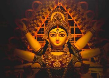 ഐശ്വര്യമേകാൻ ദേവിയെത്തുന്നു;  ശ്രീദുർഗയെ സ്വീകരിക്കാൻ തയ്യാറെടുക്കാം..നവരാത്രിയ്ക്ക് മുൻപായി ചെയ്യേണ്ട കാര്യങ്ങൾ