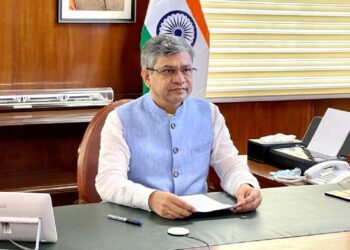 റെയിൽവേ ജീവനക്കാർക്ക് വമ്പൻ ദീപാവലി ബോണസ് പ്രഖ്യാപിച്ച് കേന്ദ്ര മന്ത്രിസഭായോഗം ; 10.9 ലക്ഷം പേർക്ക് ഗുണം ലഭിക്കും