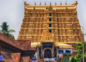 പദ്മനാഭസ്വാമി ക്ഷേത്രത്തിനും ആറ്റുകാൽ ക്ഷേത്രത്തിനും ബോംബ് ഭീഷണി; സുരക്ഷാപരിശോധന