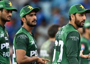 അങ്ങനെ ഒന്ന് സംഭവിച്ചില്ലെങ്കിൽ പണി മേടിക്കാൻ ഒരുങ്ങിക്കോ, ഏഷ്യാ കപ്പിൽ നിന്ന് പിന്മാറും എന്ന ഭീഷണിയുമായി പാകിസ്ഥാൻ; കലിപ്പ് മുഴുവൻ അയാളോട്