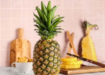 ഗുണങ്ങൾ അനവധി പക്ഷേ… ഈ അഞ്ചുപേർ പെെനാപ്പിൾ കഴിക്കരുതേ..