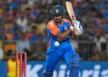 ബാറ്റ് ചെയ്യാൻ ഇറങ്ങിയില്ല, എന്നിട്ടും ഇന്ത്യൻ ജയത്തിന് പിന്നാലെ തരംഗമായത് സഞ്ജു സാംസൺ; പുതിയ വീഡിയോ പുറത്ത്