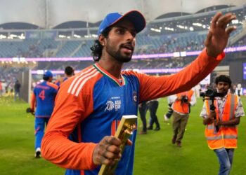 ഇന്ത്യയെ വിജയതിലകം അണിയിച്ച 22 കാരൻ പയ്യൻ; തിലക് വർമ്മയുടെ ടാറ്റുകൾ ട്രെൻഡിംഗാവുന്നു…