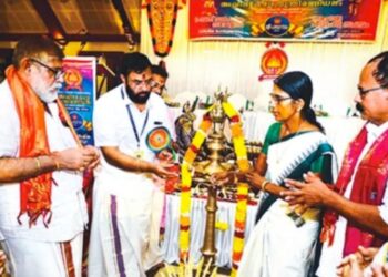 അയ്യപ്പഭക്തരുടെ കണ്ണീരിനുള്ള തിരിച്ചടിയാണ് ഇപ്പോഴത്തെ സ്വർണ്ണപ്പാളി വിവാദം : കെ പി ശശികല ടീച്ചർ