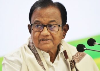 ഓപ്പറേഷൻ ബ്ലൂ സ്റ്റാർ ഒരു വലിയ തെറ്റായിരുന്നു ; സൈന്യത്തെ ആ ദൗത്യത്തിൽ ഉൾപ്പെടുത്തിയതാണ് തെറ്റായിപ്പോയതെന്ന് പി ചിദംബരം