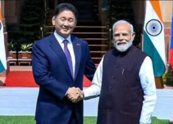 ‘മംഗോളിയയുടെ വികസനത്തിൽ പ്രധാന പങ്കു വഹിക്കുന്നത് ഇന്ത്യയുടെ സഹകരണം’ ; പ്രധാനമന്ത്രി മോദിയെ കണ്ട് മംഗോളിയൻ പ്രസിഡന്റ് ഖുറേൽസുഖ് ഉഖ്‌ന