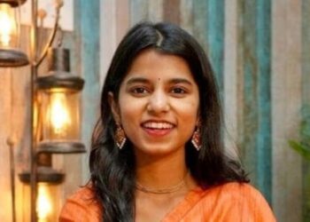 ഗായിക മൈഥിലി താക്കൂർ ബിജെപിയിൽ ചേർന്നു ; ബീഹാർ തിരഞ്ഞെടുപ്പിൽ മത്സരിച്ചേക്കും