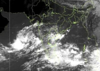 മഴ മുന്നറിയിപ്പിൽ മാറ്റം ; ഞായറാഴ്ച നിർണായകമാകും ; 2 ജില്ലകളിൽ ഓറഞ്ച് അലർട്ട്