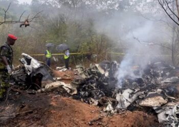 കെനിയയിൽ വിമാനാപകടം ; മാസായി മാരയിലേക്ക് പോയ വിമാനം തകർന്നുവീണ് എല്ലാ യാത്രക്കാരും മരിച്ചു