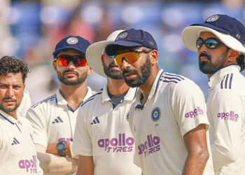 എന്തായിരുന്നു ഗിൽ അയാളുടെ റോൾ, മോശം ക്യാപ്റ്റൻസിയുടെ ഇരയായി ആ താരം; വിമർശനം ശക്തം