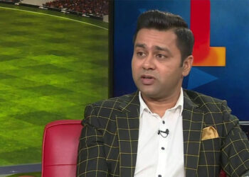 ഈ വെസ്റ്റിൻഡീസ് പോലെ ഒരു ടീമൊക്കെ എതിരായി വരുമ്പോൾ അതെങ്കിലും ചെയ്യേണ്ടത് ആയിരുന്നു, ചെയ്തത് തെറ്റായി പോയി; ബിസിസിഐക്ക് എതിരെ ആകാശ് ചോപ്ര