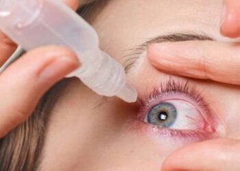 കണ്ണിത്തിരി മങ്ങിയാൽ പോലും സൂക്ഷിക്കണേ…സംസ്ഥാനത്ത് ചെങ്കണ്ണ് പടരുന്നു