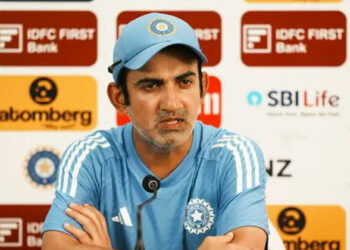 ഒരുത്തനും നാഷണൽ ക്രിക്കറ്റ് അക്കാദമിയിലേക്ക് പോകേണ്ട, ദക്ഷിണാഫ്രിക്കൻ പരമ്പരക്ക് മുമ്പ് താരങ്ങൾക്ക് കർശന നിർദ്ദേശം നൽകി ഗൗതം ഗംഭീർ; പറഞ്ഞത് ഇങ്ങനെ