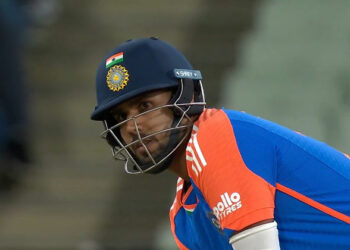 പ്രമുഖരെ നിങ്ങൾ ഇതൊക്കെ കണ്ടോന്ന് ലജ്ജിക്കുക, ഞെട്ടിച്ച് ഹർഷിത് റാണയുടെ കണക്കുകൾ, ഏഴയലത്ത് ഇല്ലാതെ ഗെയ്‌ലും സഞ്ജുവും റൂട്ടും