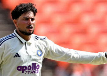 അയാളുമായി എന്നെ താരതമ്യം ചെയ്യരുത്, വാലിൽ കെട്ടാനുള്ള യോഗ്യത പോലുമില്ല: കുൽദീപ് യാദവ്