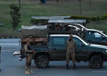 അഫ്ഗാൻ അതിർത്തിയിൽ താലിബാനുമായി ഏറ്റുമുട്ടൽ; പാകിസ്താൻ ആർമി ക്യാപ്റ്റൻ ഉൾപ്പെടെ ആറ് സൈനികർ കൊല്ലപ്പെട്ടു