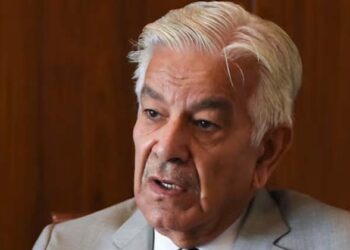 ഇനിയൊരു സംഘർഷമുണ്ടായാൽ ഇന്ത്യയെ യുദ്ധവിമാനങ്ങളുടെ അവശിഷ്ടങ്ങൾക്കിടയിൽ കുഴിച്ചുമൂടും: പാക് പ്രതിരോധമന്ത്രി ഖ്വാജ മുഹമ്മദ് ആസിഫ്