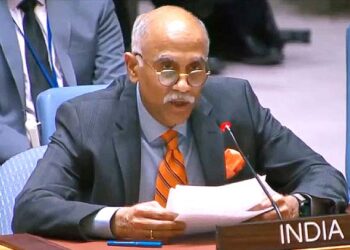 സ്വന്തം ജനതയെ ബോംബിട്ടു കൊല്ലുന്നവർ, സ്ത്രീകളെ കൂട്ടബലാത്സംഗം ചെയ്യാൻ സൈന്യത്തിന് അനുമതി നൽകിയ രാജ്യം; പാകിസ്താനെതിരെ കടന്നാക്രമണവുമായി ഇന്ത്യ