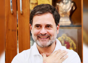 രാഹുൽ ഗാന്ധി നോബൽ സമ്മാനത്തിന് അർഹൻ ; ഇന്ത്യയുടെ പ്രതിപക്ഷ നേതാവും രാജ്യത്തെ സംരക്ഷിക്കാൻ പോരാടുകയാണെന്ന് കോൺഗ്രസ്