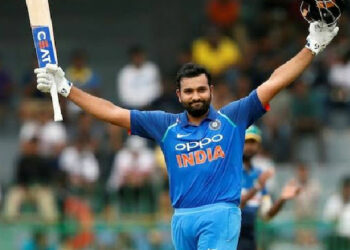 പ്രായമൊക്കെ അക്കമാണെന്ന് പറഞ്ഞത് നിങ്ങളെ നോക്കിയാണോ മനുഷ്യാ, ഞെട്ടിച്ച് രോഹിത്; പുതിയ നേട്ടത്തിന് കൈയടിച്ച് ക്രിക്കറ്റ് ലോകം