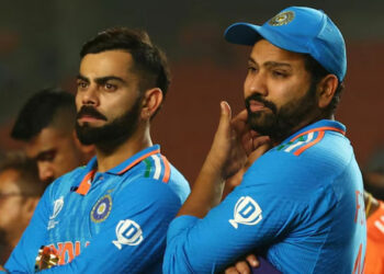 ഇനി ഏകദിന ടീമിൽ കളിക്കണോ, കോഹ്‌ലിക്കും രോഹിത്തിനും നിർണായക നിർദ്ദേശവുമായി അജിത് അഗാർക്കർ; അനുസരിച്ചില്ലെങ്കിൽ കടക്ക് പുറത്ത് തന്നെ