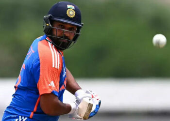 മൂന്ന് ഫോർമാറ്റുകളിലും കളിച്ച് അവൻ ഇതിഹാസമാകും, ഇന്ത്യൻ താരത്തെക്കുറിച്ച് വമ്പൻ പ്രവചനവുമായി രോഹിത് ശർമ്മ