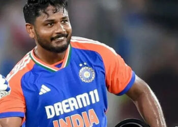 എന്താ സർ ഭീഷണിയാണോ, രാജസ്ഥാൻ മരുഭൂമിയിലേക്ക് മണൽ കയറ്റി വിടാൻ നിൽക്കരുതേ; വൈറലായി സഞ്ജു സാംസന്റെ പുതിയ വീഡിയോ